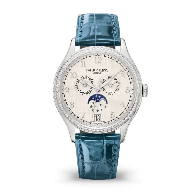 Patek Philippe Complication. 18k White Gold set with 155 diamonds (~1.34 ct). 38mm. Annual Calendar Ref# 4947G-010