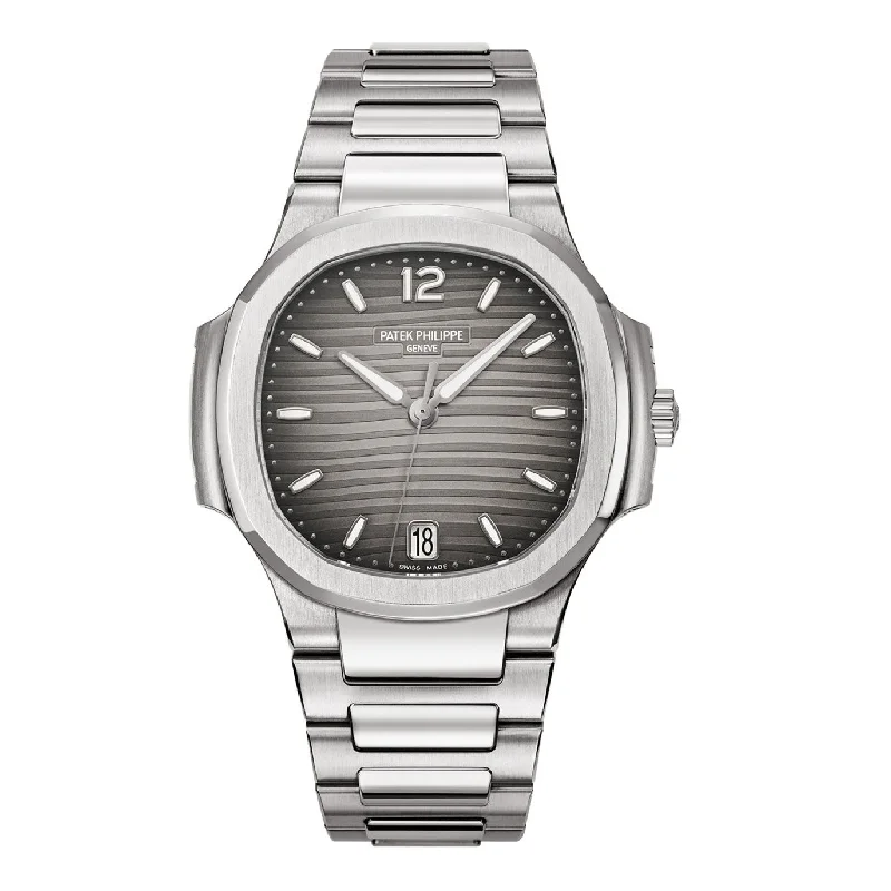 Patek Philippe Nautilus Ladies Automatic Watch. Stainless Steel. 35.2mm. Ref# 7118/1A-011