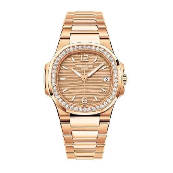 Patek Philippe Nautilus Quartz Diamond Ladies Watch. 18k Rose Gold. 32mm. Ref# 7010/1R-012